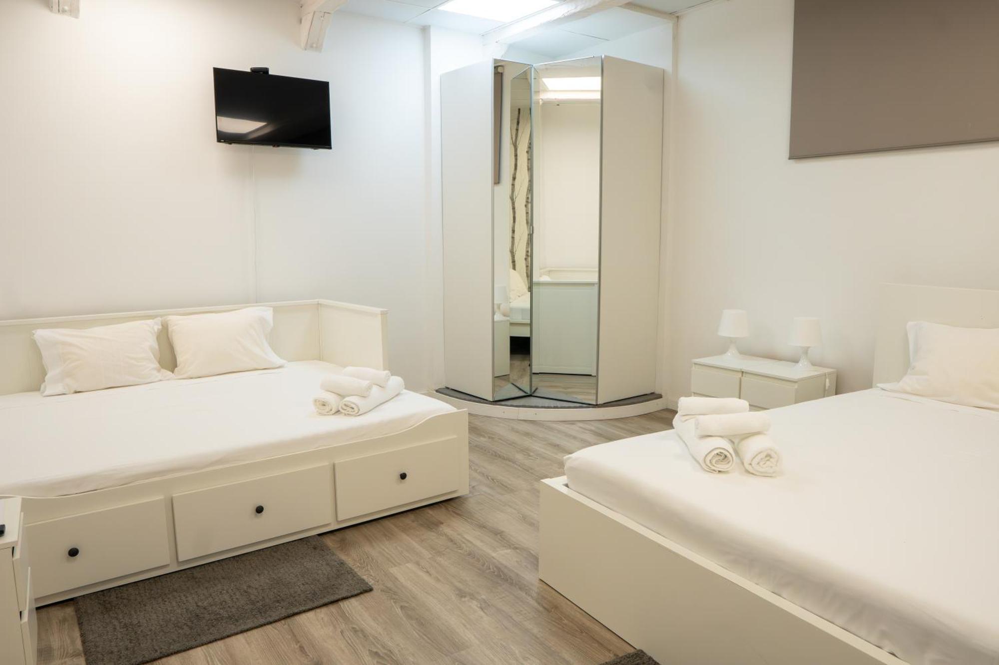 Matching Loures Guest House מראה חיצוני תמונה