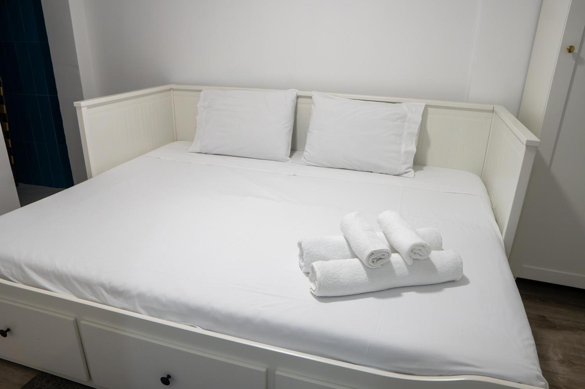 Matching Loures Guest House מראה חיצוני תמונה