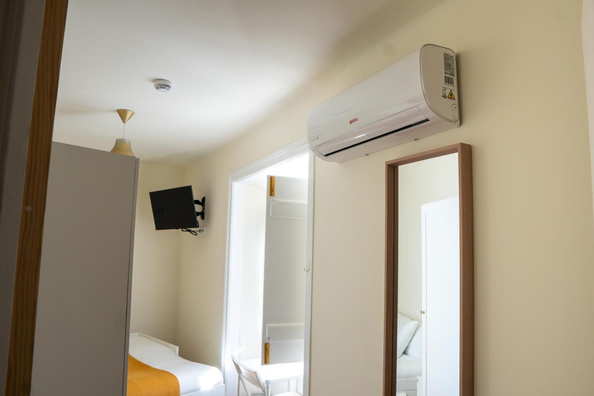 Matching Loures Guest House מראה חיצוני תמונה