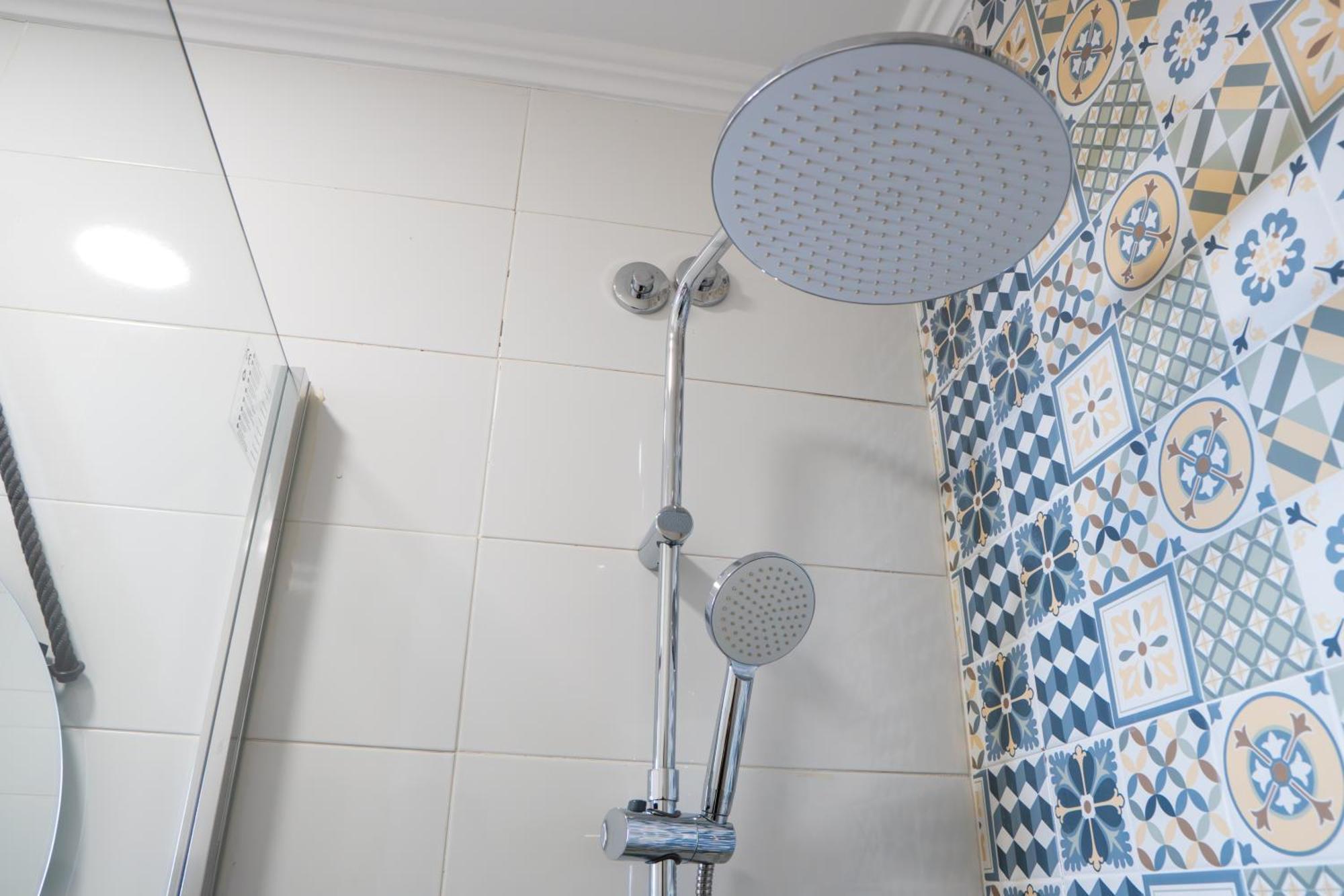Matching Loures Guest House מראה חיצוני תמונה