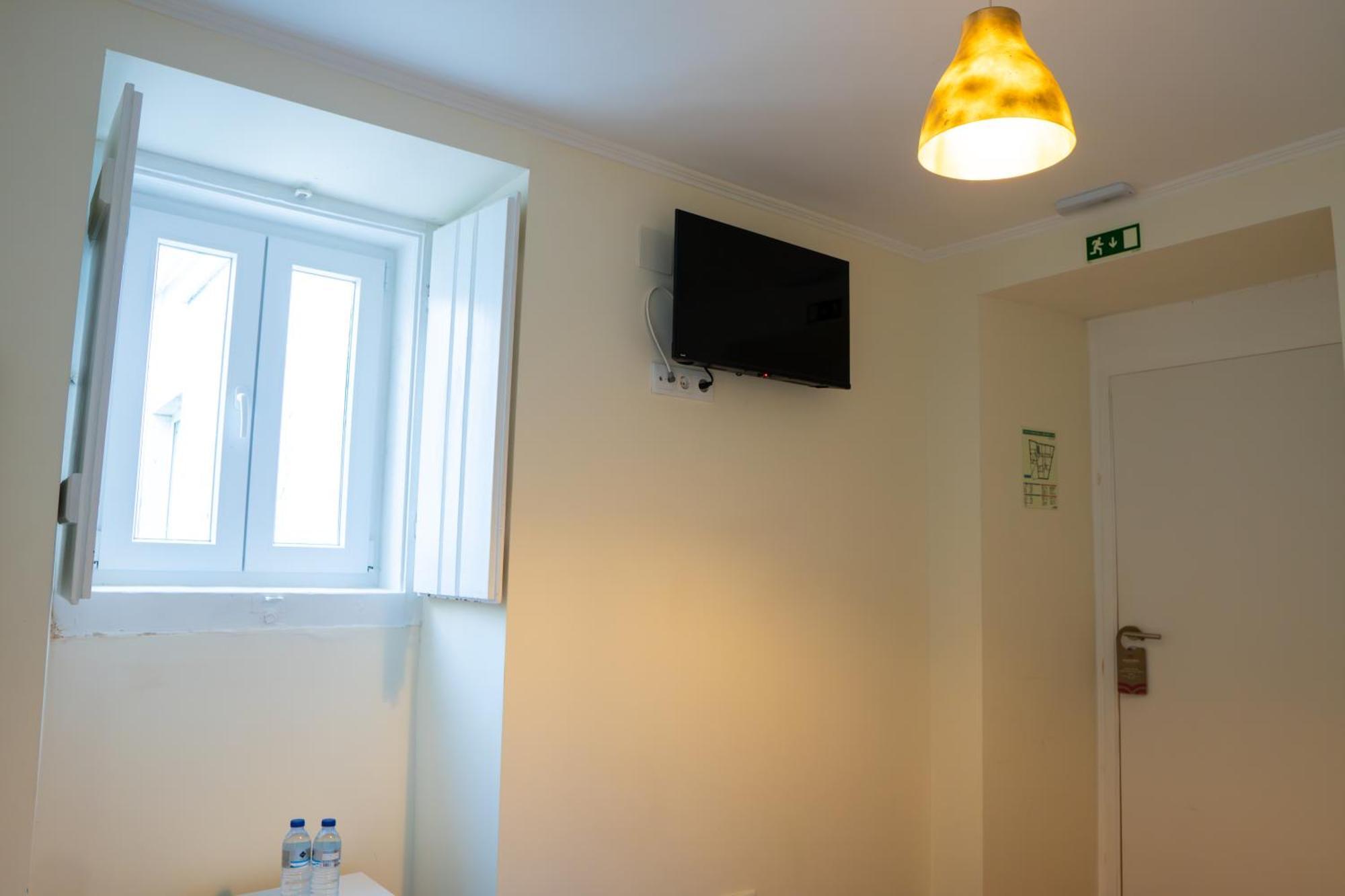 Matching Loures Guest House מראה חיצוני תמונה